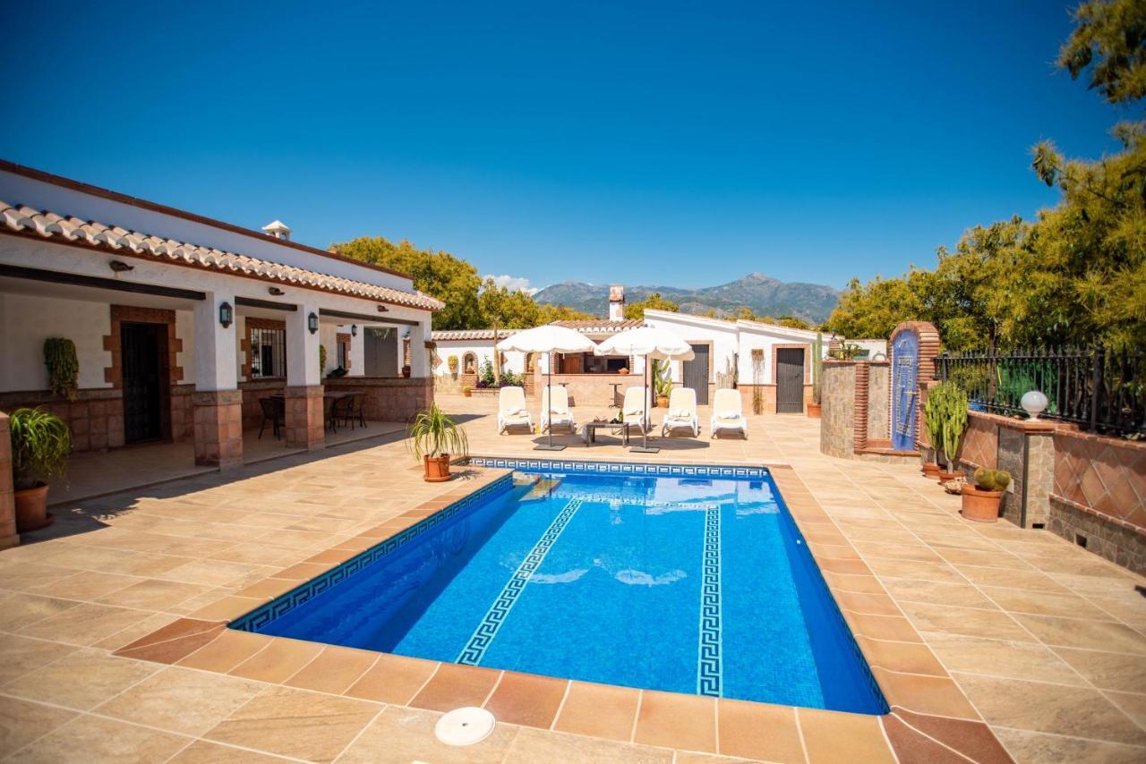 Casa Rural En Nerja Villa Ruisol By Centrall Alquileres Turisticos Eksteriør bilde